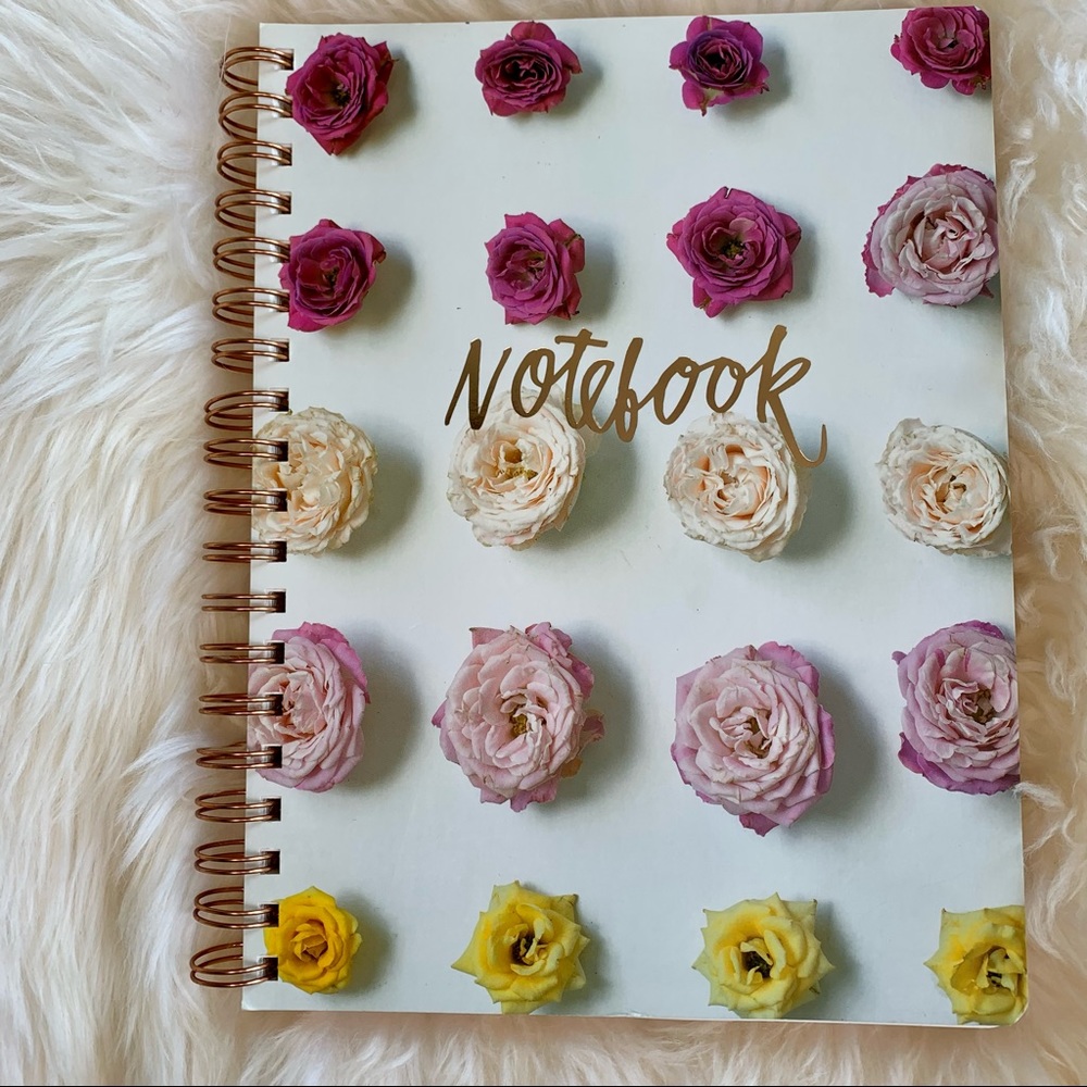 2for23$• NWOT Fringe Studio Rose Grid Notebook